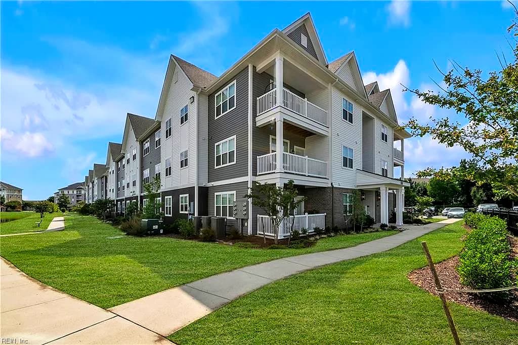 1505 Waitsel DR #304, CHESAPEAKE VA 23320 - Photo 3