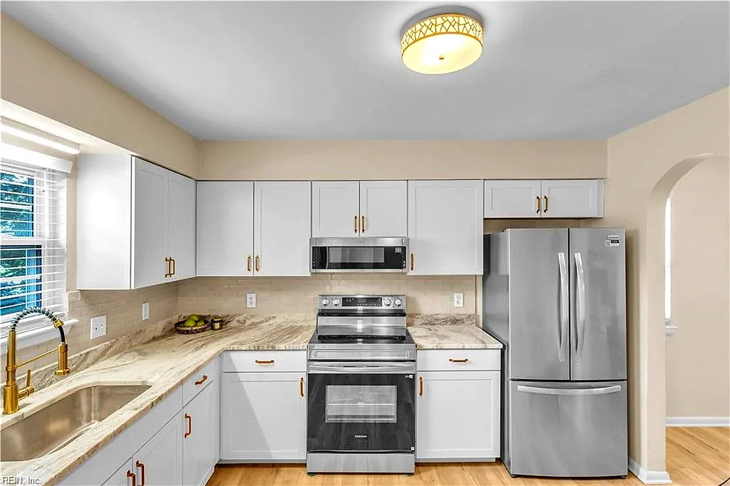 3225 Barrington DR, VIRGINIA BEACH VA 23452 thumb 7