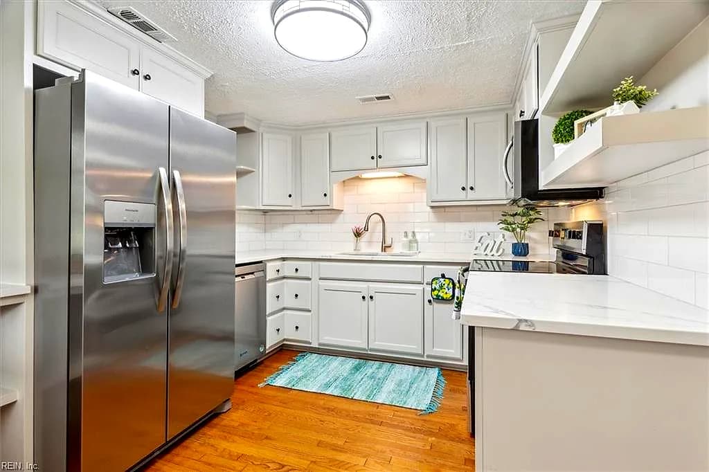 112 Oak ST, YORKTOWN VA 23693 thumb 8