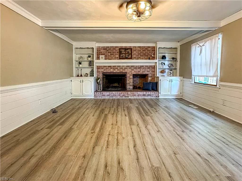 309 Barcelona DR, CHESAPEAKE VA 23320 - Photo 5