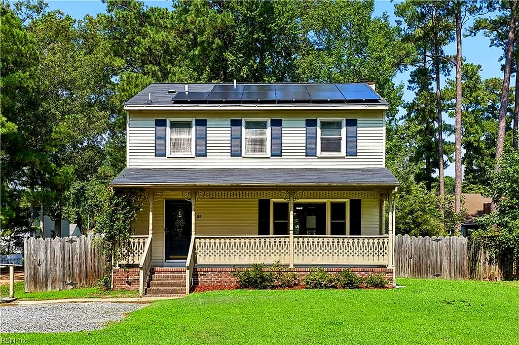 28 Holly ST, POQUOSON VA 23662 - Main photo