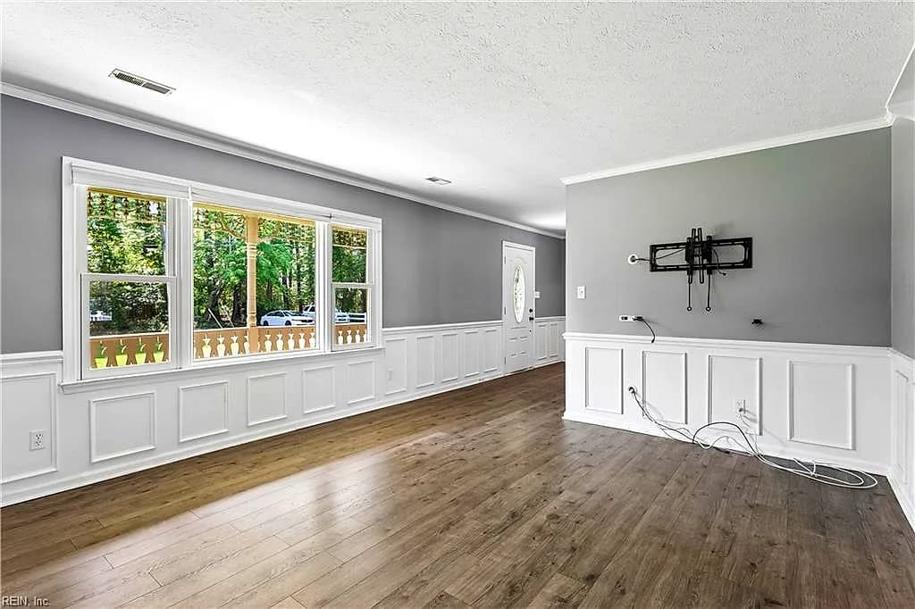 28 Holly ST, POQUOSON VA 23662 thumb 8
