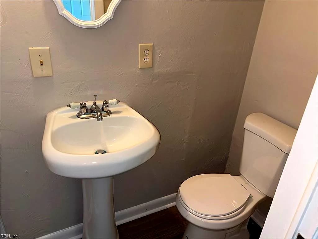 857 28 ST, NEWPORT NEWS VA 23607 thumb 7