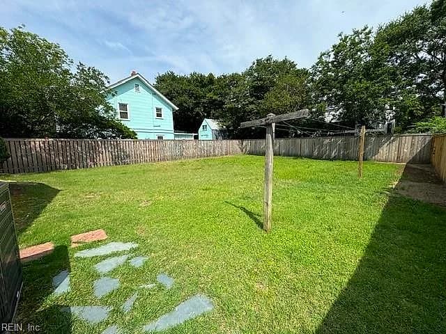115 B 85th ST, VIRGINIA BEACH VA 23451 - Photo 4