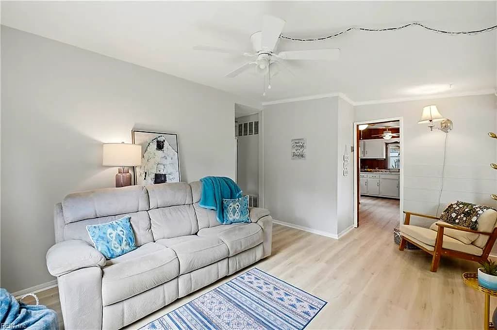 2501 Harling DR, CHESAPEAKE VA 23325 thumb 6