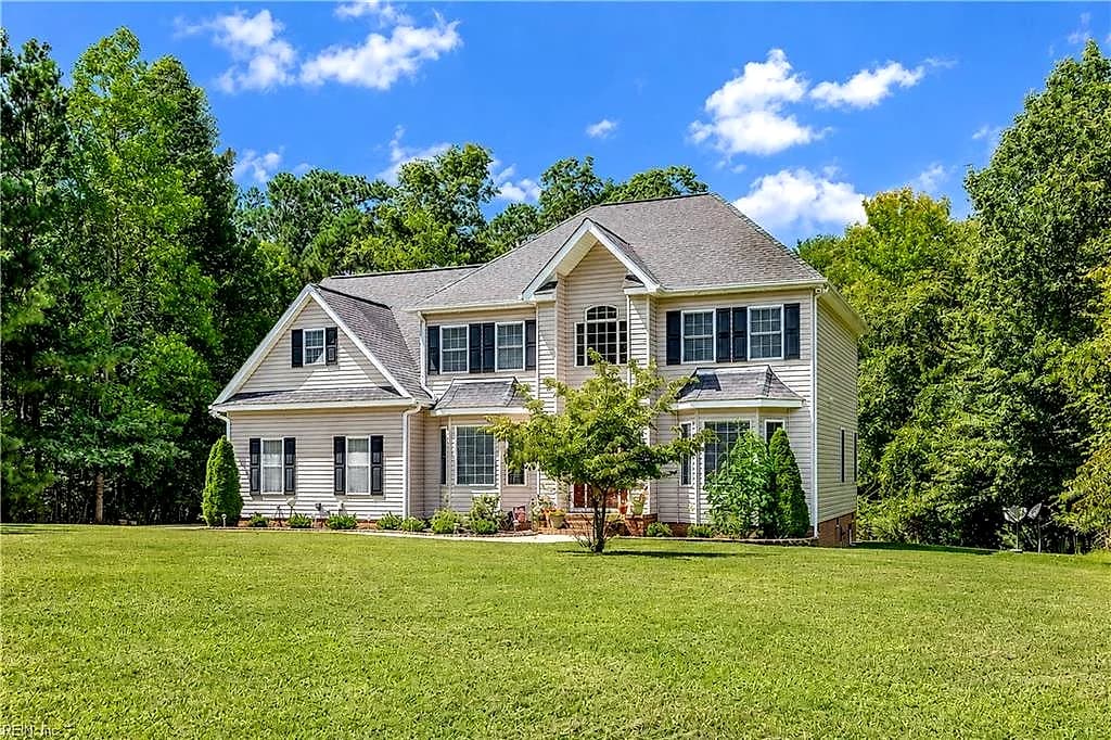 195 Stanley CT, SURRY VA 23883 - Photo 3