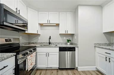 65 Cavalier RD, HAMPTON VA 23669 thumb 12