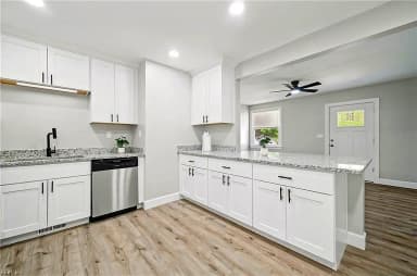 65 Cavalier RD, HAMPTON VA 23669 thumb 9