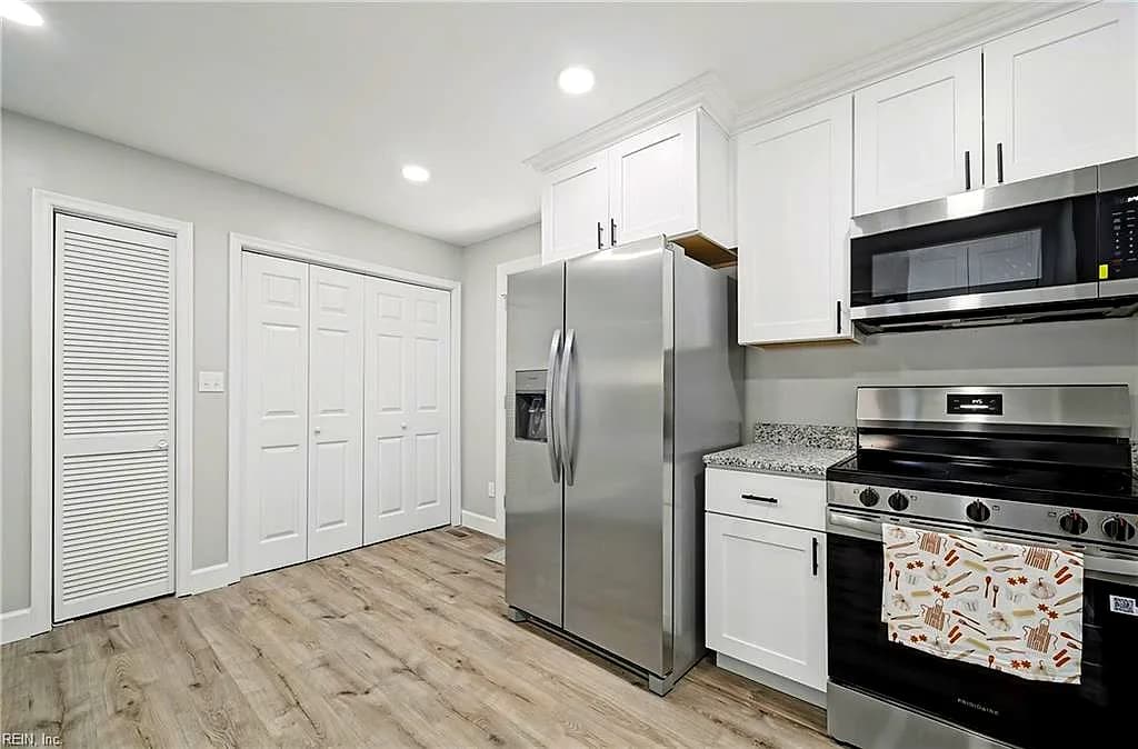 65 Cavalier RD, HAMPTON VA 23669 thumb 10