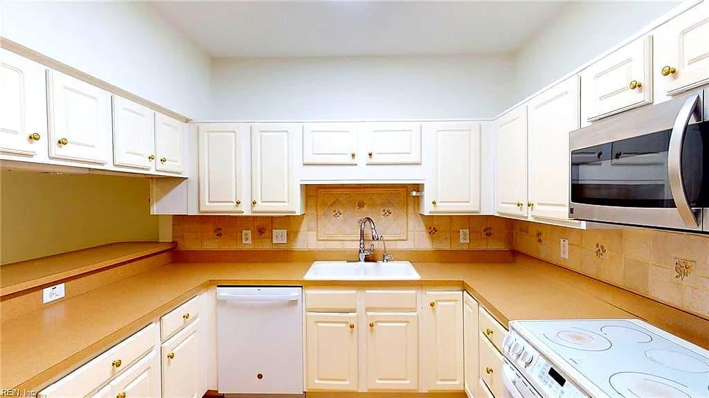 300 Riveranne CT #313, VIRGINIA BEACH VA 23462 thumb 9