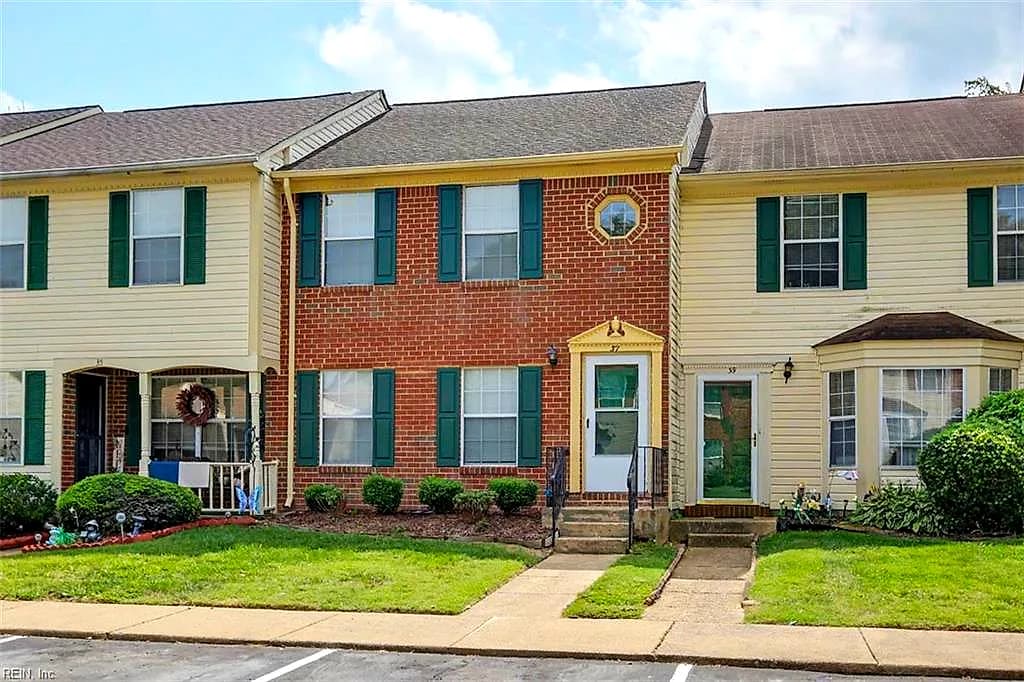 37 S Gawain WAY, HAMPTON VA 23669 - Photo 4