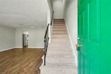 37 S Gawain WAY, HAMPTON VA 23669 thumb 6