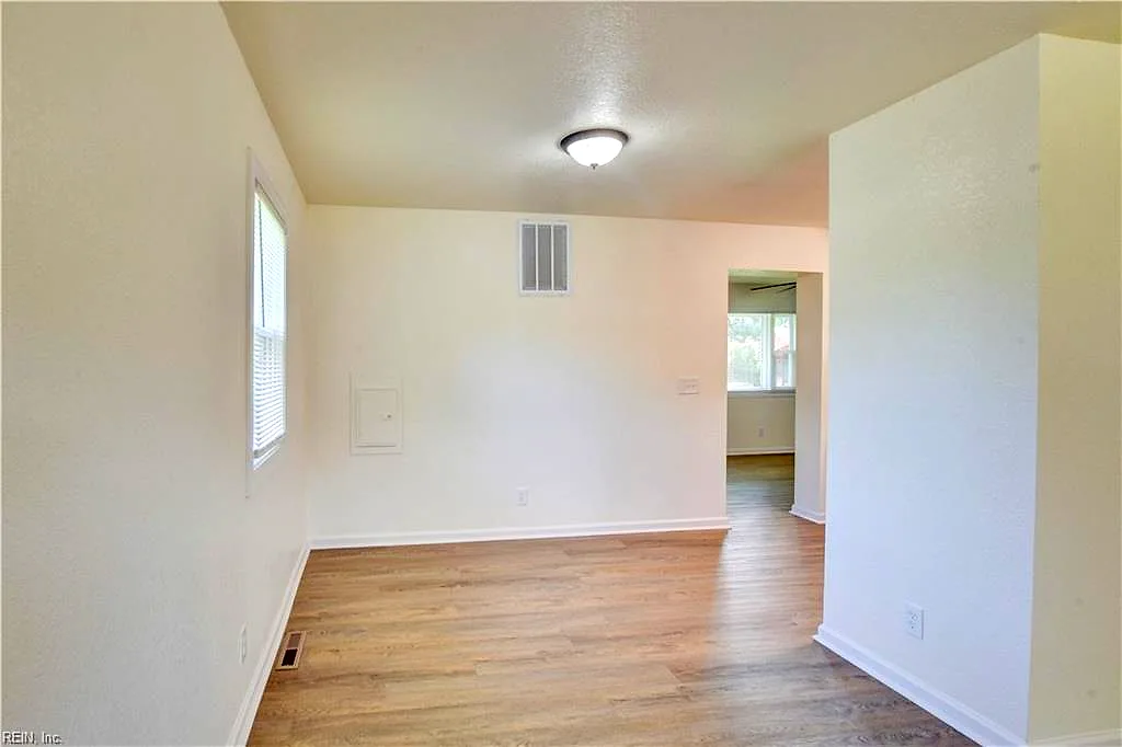 1005 Liston LN, PORTSMOUTH VA 23701 thumb 10