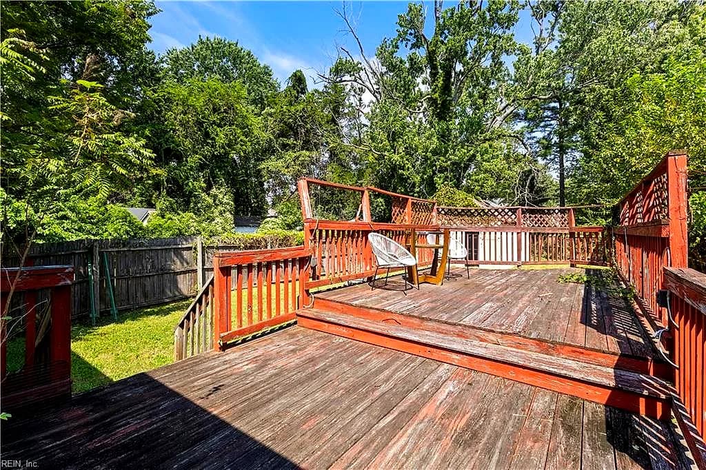 414 Lee ST, HAMPTON VA 23669 - Photo 5