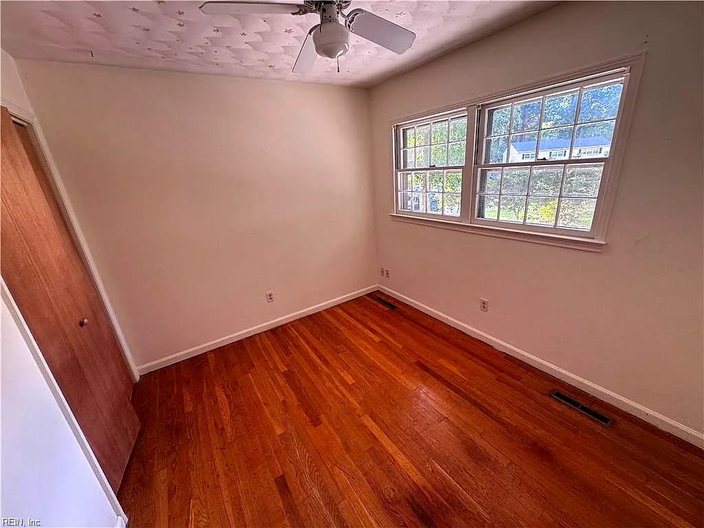 1039 Windjammer DR, HAMPTON VA 23669 thumb 12
