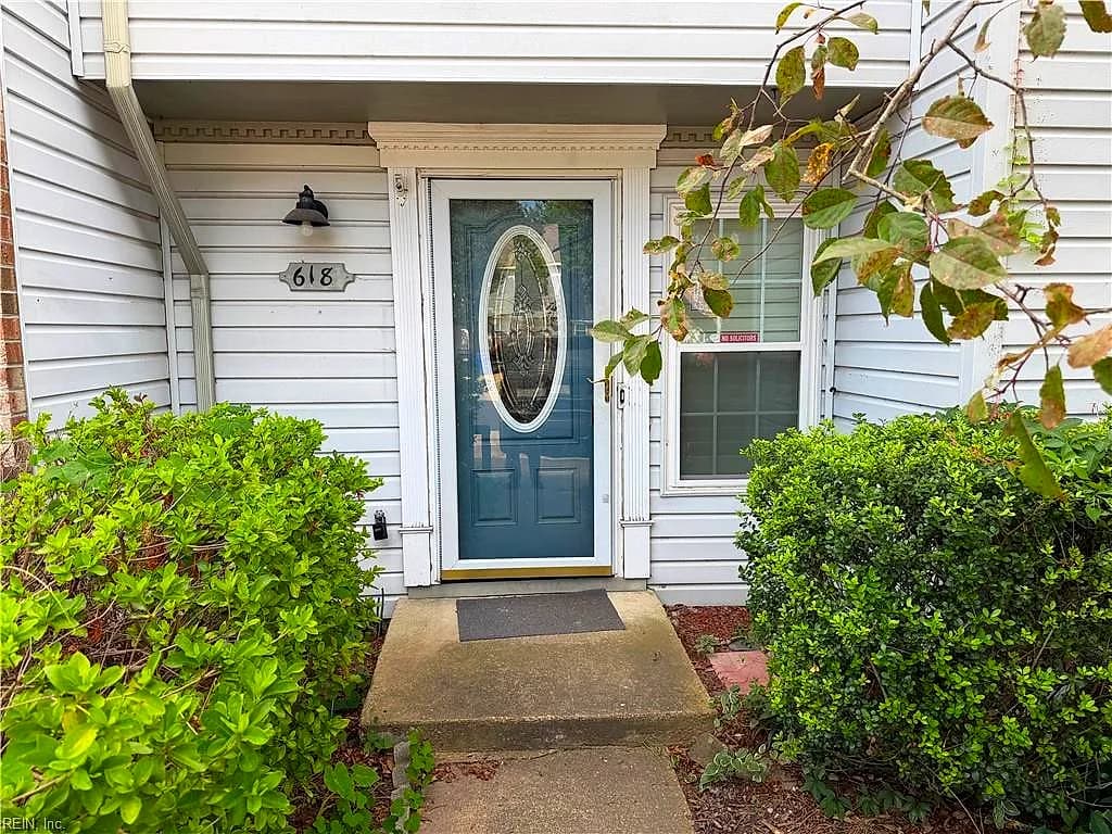 618 Cedar Springs CT, VIRGINIA BEACH VA 23462 - Photo 2