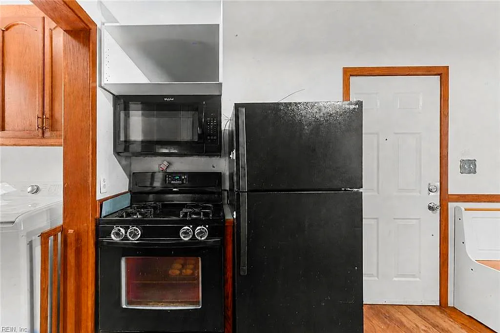 254 Maryland AVE, PORTSMOUTH VA 23707 thumb 8