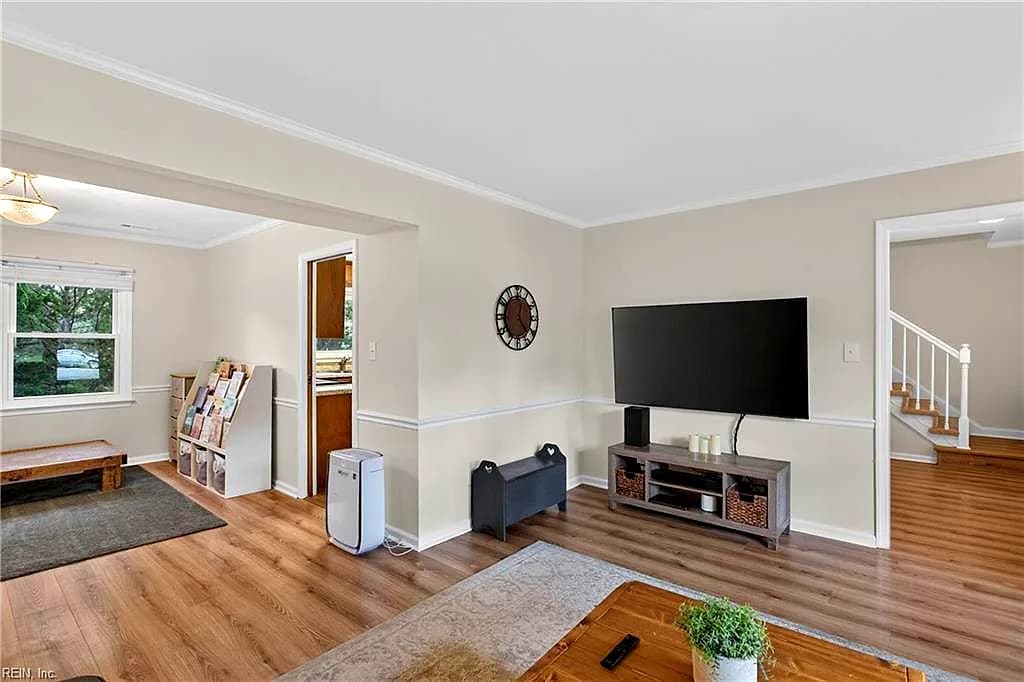305 N Starfish CT, HAMPTON VA 23669 thumb 8