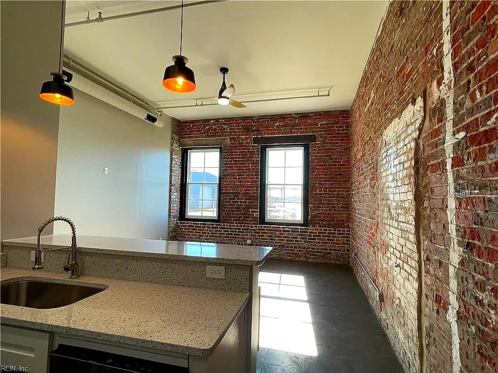 208 23rd ST #103, NEWPORT NEWS VA 23607 - Photo 3
