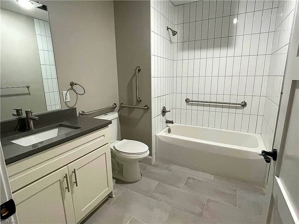 208 23rd ST #103, NEWPORT NEWS VA 23607 - Photo 5