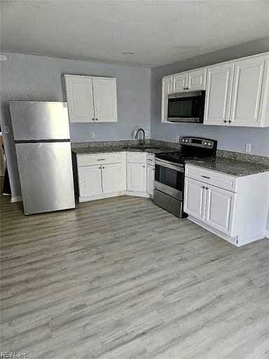 1601 Elm AVE, PORTSMOUTH VA 23704 thumb 3