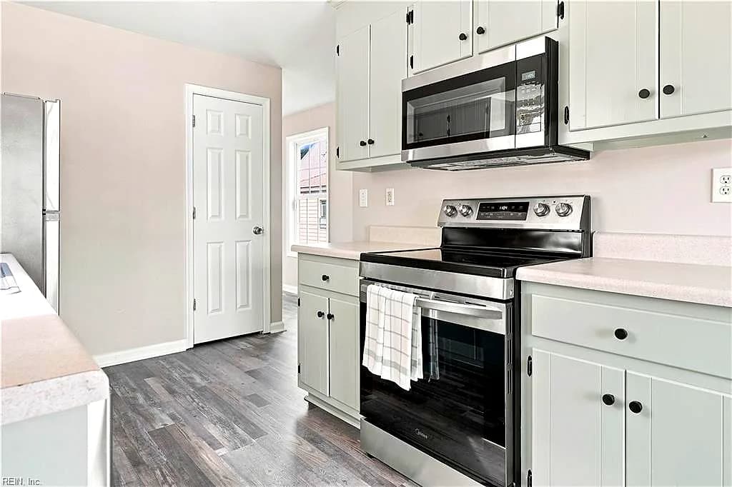 102 Ford ST, CHESAPEAKE VA 23323 thumb 7