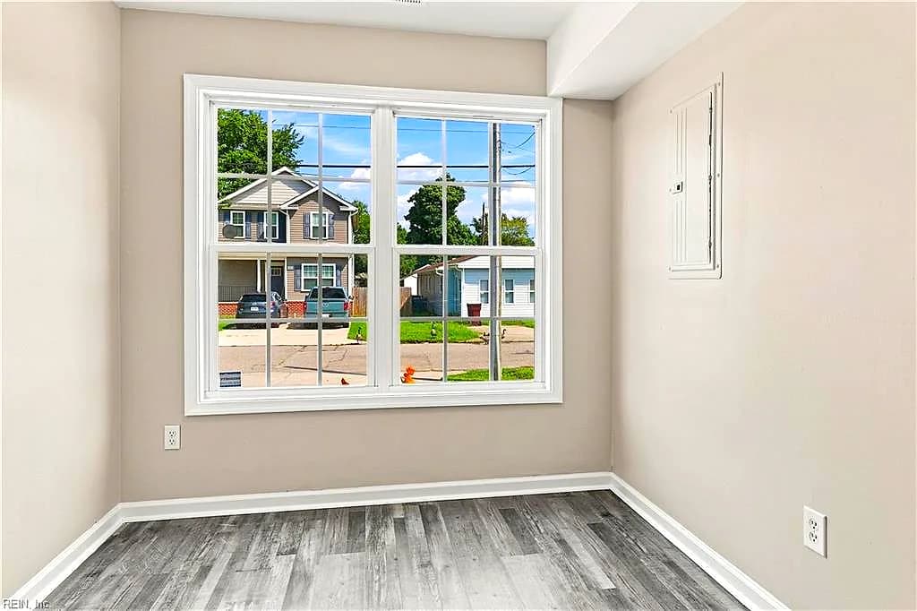 102 Ford ST, CHESAPEAKE VA 23323 thumb 8