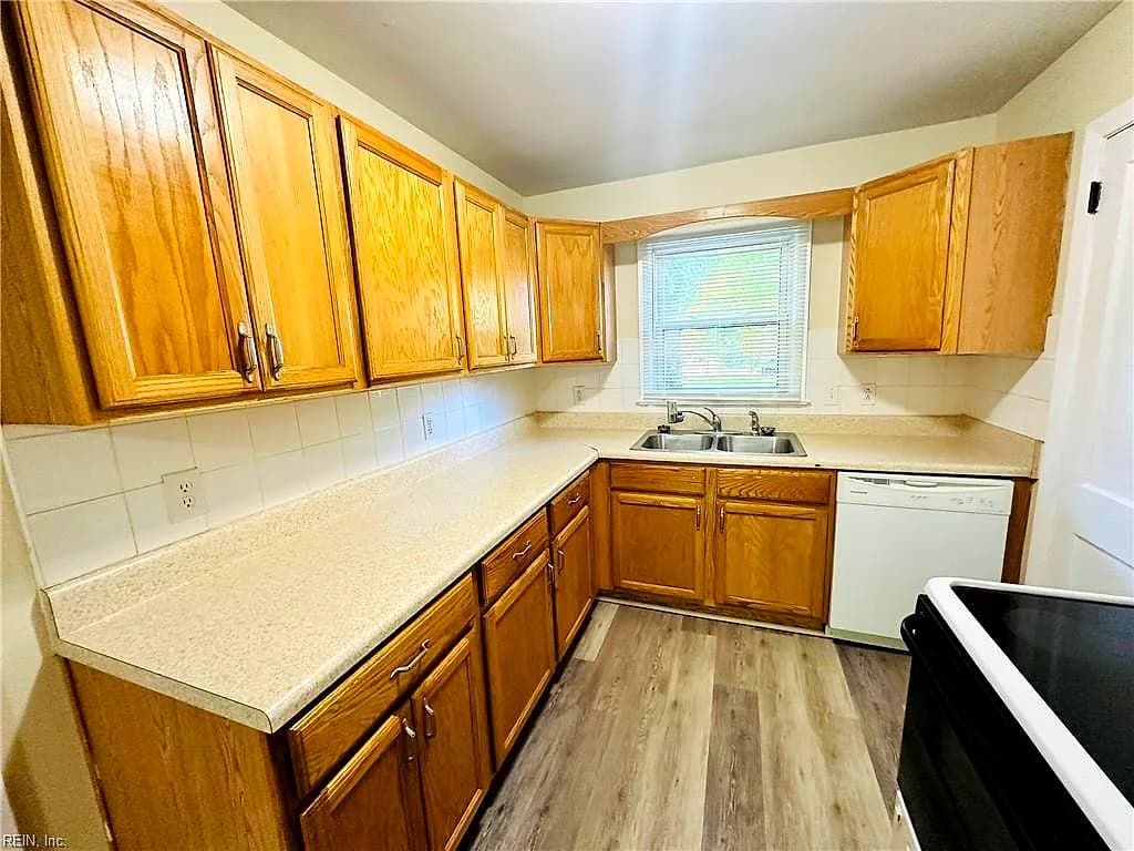 5933 Brinda AVE, NORFOLK VA 23502 thumb 8