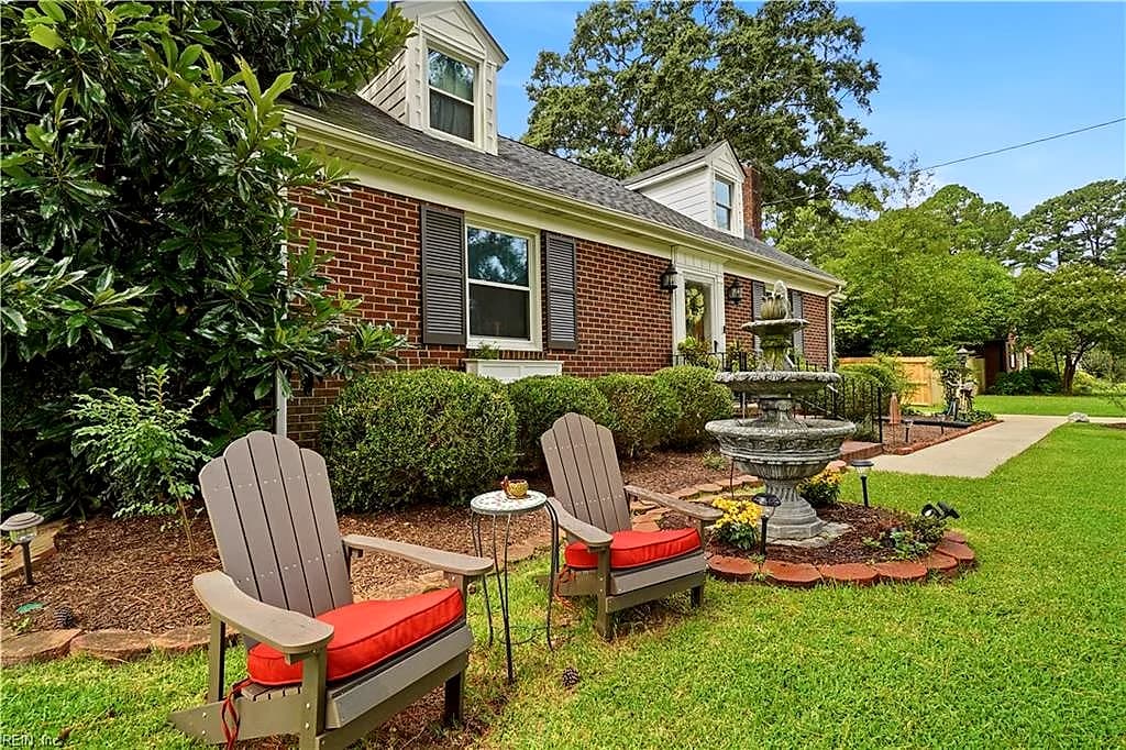212 Cypress RD, PORTSMOUTH VA 23701 - Photo 4
