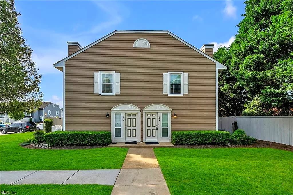 624 Ridge CIR, CHESAPEAKE VA 23320 - Photo 2