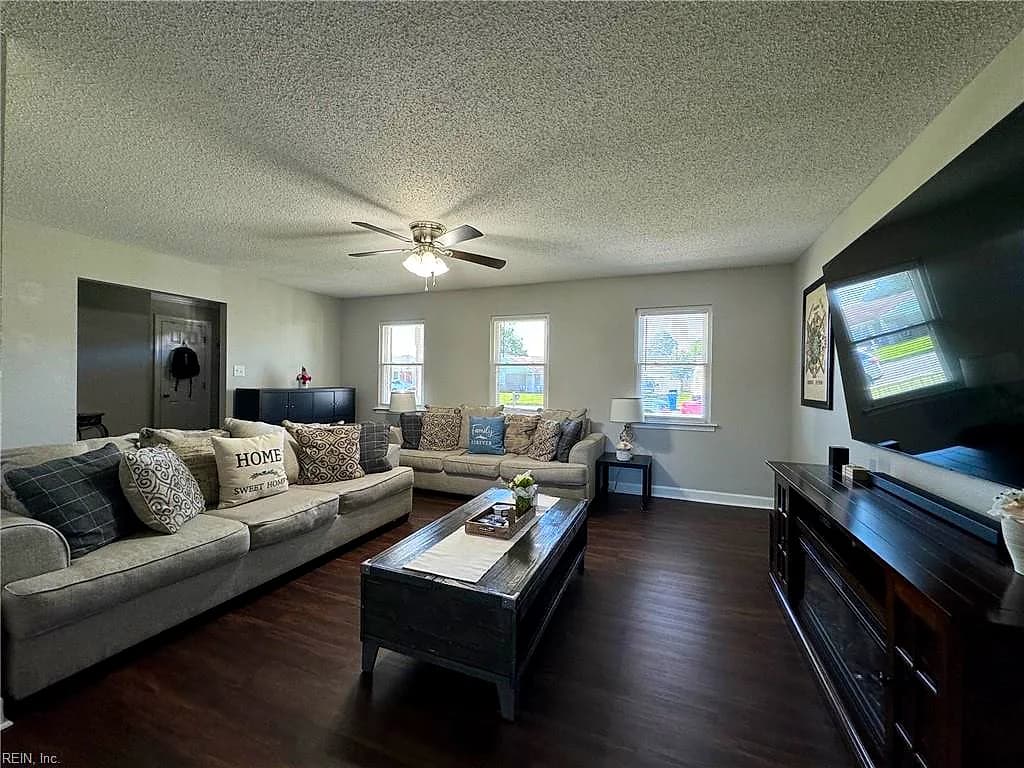3104 Guenevere DR, CHESAPEAKE VA 23323 thumb 6