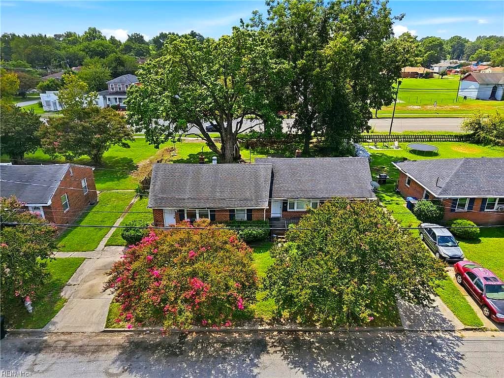 27 Carver CIR, PORTSMOUTH VA 23701 thumb 9