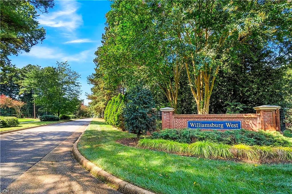 140 Country Club DR, WILLIAMSBURG VA 23188 - Photo 3