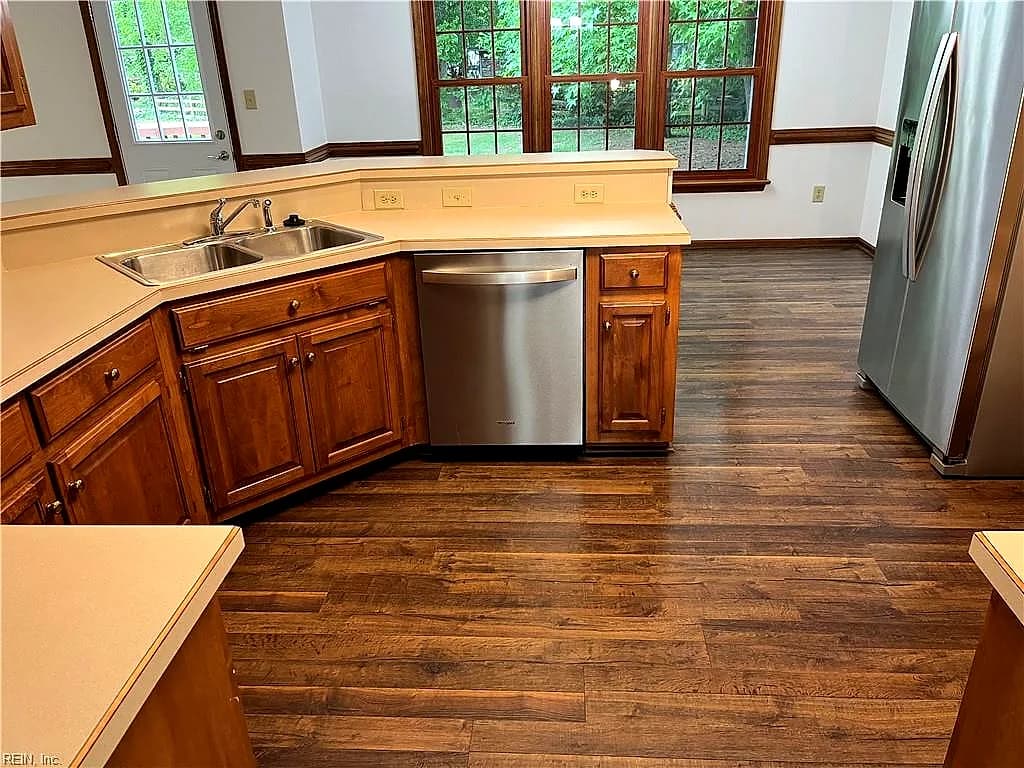 117 Larkin RN, YORKTOWN VA 23692 thumb 11