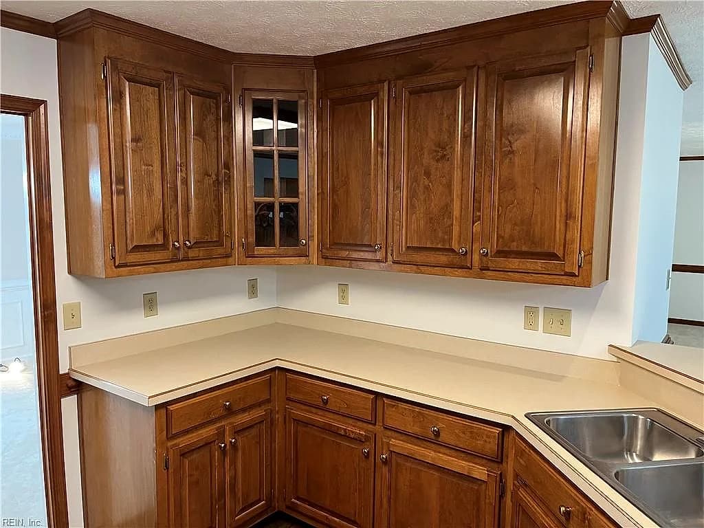 117 Larkin RN, YORKTOWN VA 23692 - Photo 5