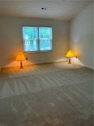 117 Larkin RN, YORKTOWN VA 23692 thumb 8
