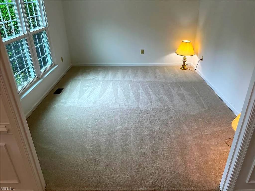 117 Larkin RN, YORKTOWN VA 23692 thumb 9