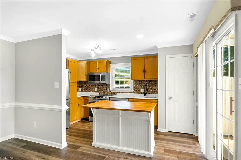 103 Turnbridge LAND #H, YORKTOWN VA 23693 thumb 6