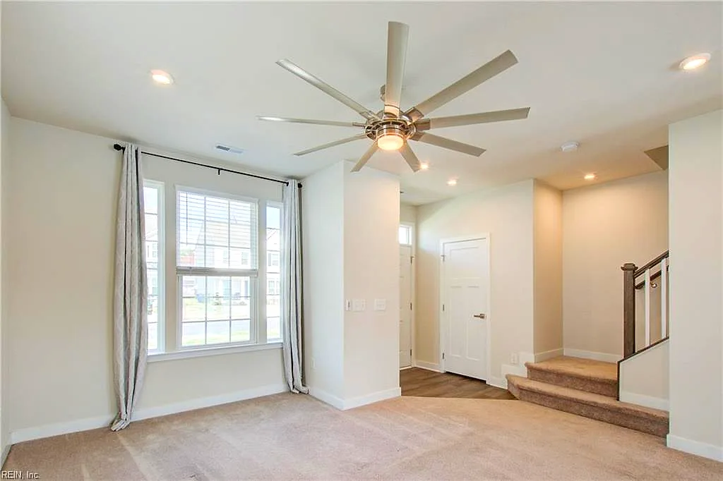 255 Goldenstar LN, PORTSMOUTH VA 23701 thumb 6