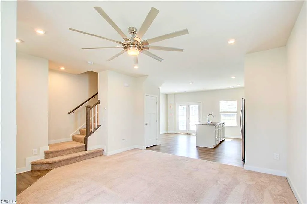255 Goldenstar LN, PORTSMOUTH VA 23701 thumb 7