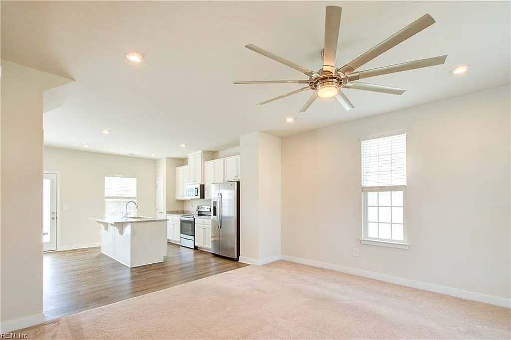 255 Goldenstar LN, PORTSMOUTH VA 23701 thumb 8