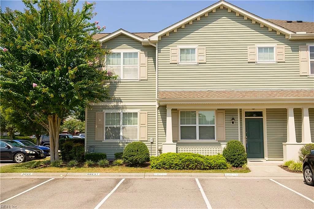 650 Lacy Oak DR, CHESAPEAKE VA 23320 - Photo 2
