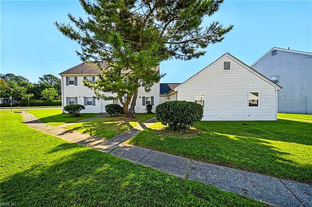 1401 Wentworth DR #103, VIRGINIA BEACH VA 23453 - Photo 2