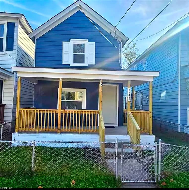 1142 30th ST, NEWPORT NEWS VA 23607 - Photo 2