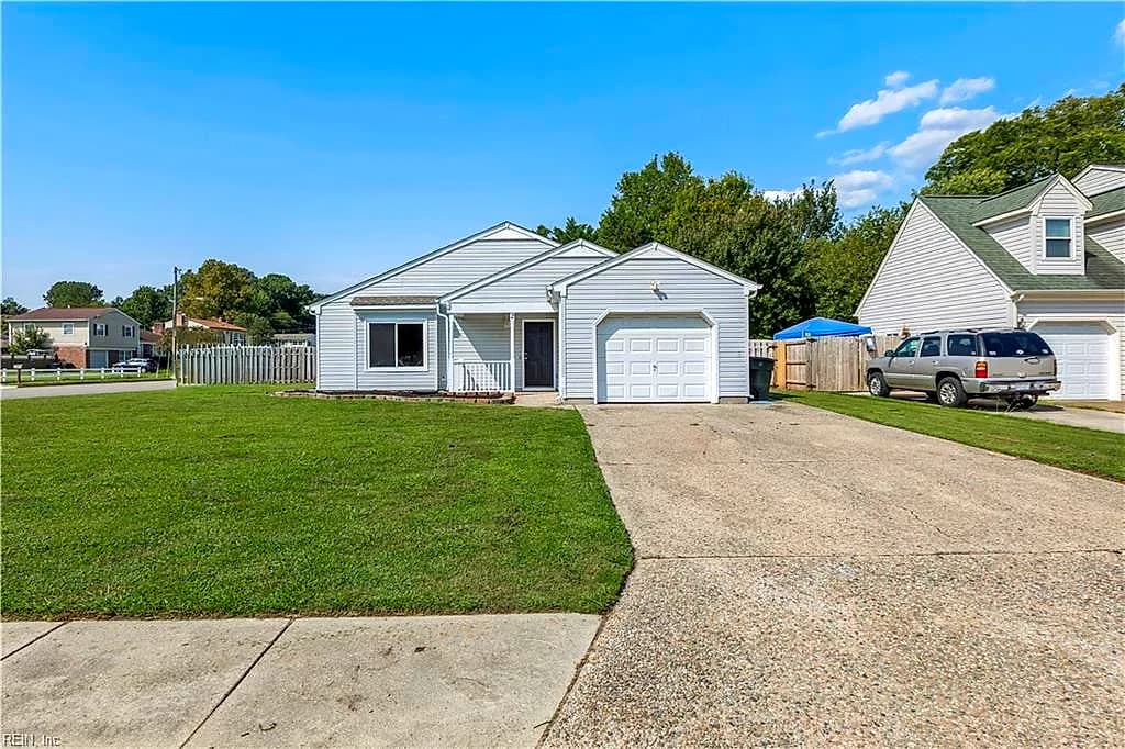 2 Hiram Crockett CT, HAMPTON VA 23669 - Photo 3