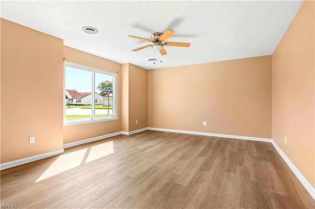 2 Hiram Crockett CT, HAMPTON VA 23669 thumb 7