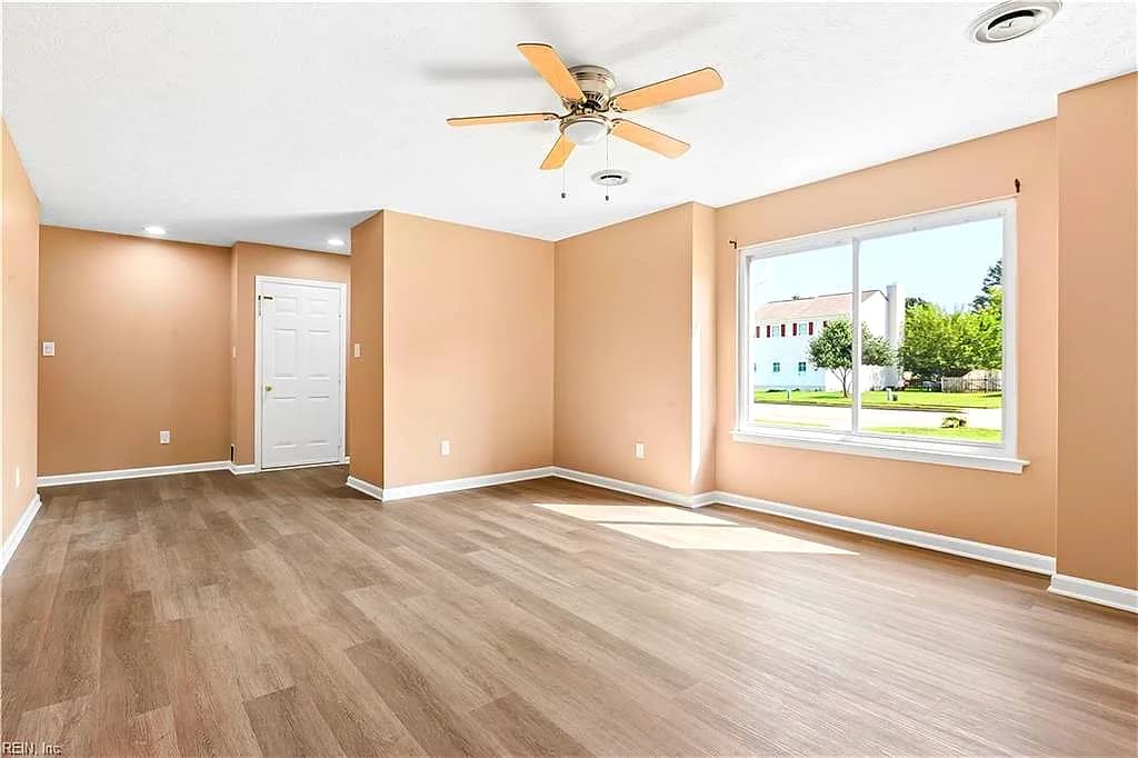 2 Hiram Crockett CT, HAMPTON VA 23669 thumb 8