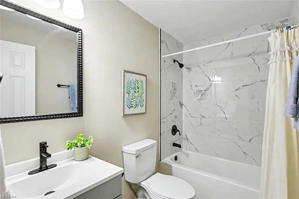 28 Pollux CIR W, PORTSMOUTH VA 23701 - Photo 5