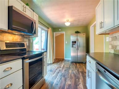 1056 Saint Julian DR, CHESAPEAKE VA 23323 thumb 11