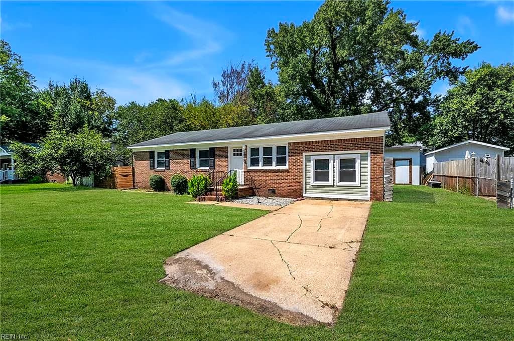 5246 Lepage Rd RD, NORFOLK VA 23513 - Photo 5